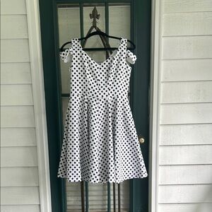 Betsey Johnson White Dress with Black Polka Dot Dress size 6